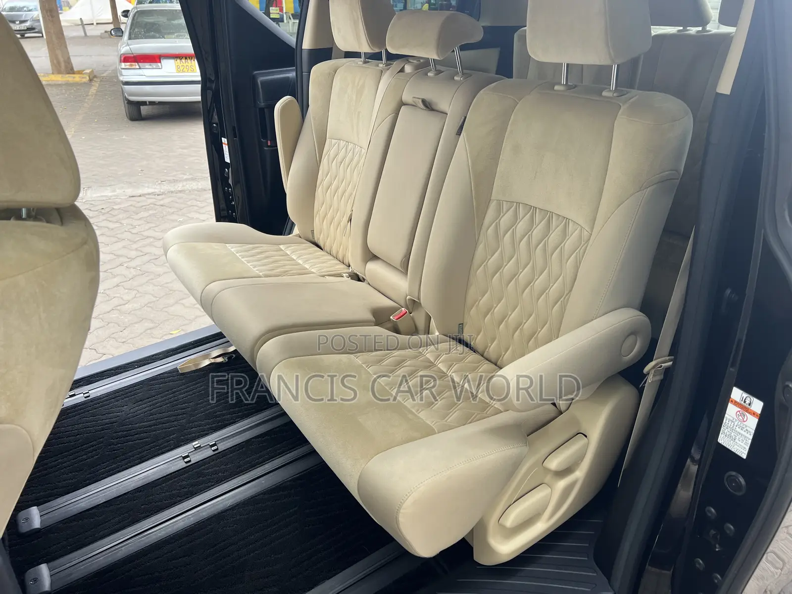 Toyota Alphard 2019 Black