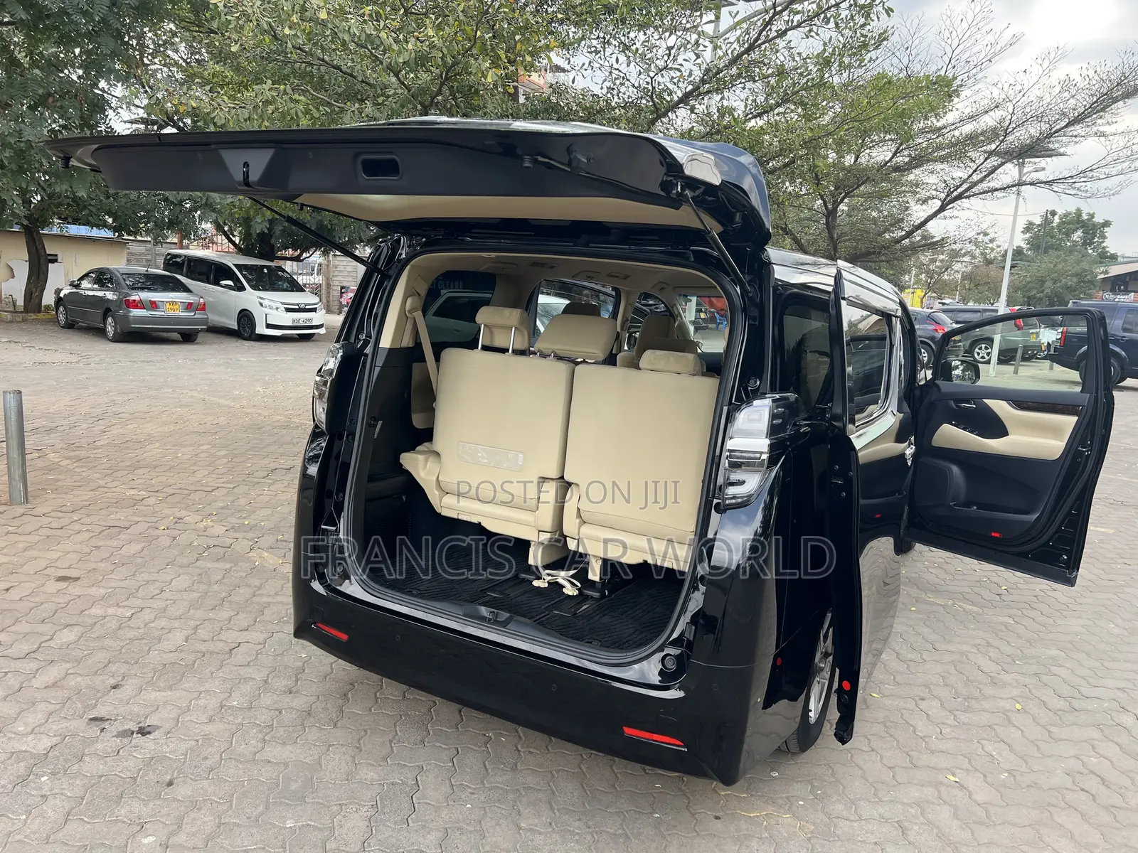Toyota Alphard 2019 Black