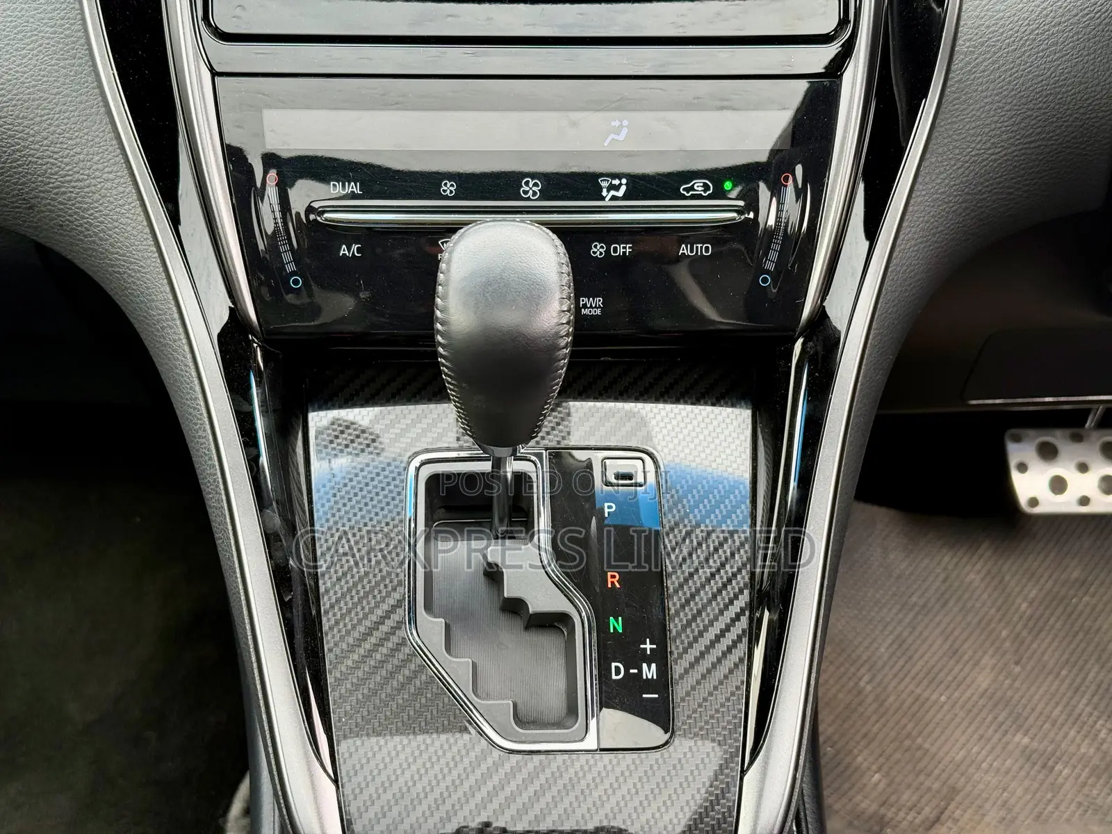 Toyota Harrier 2018 Black