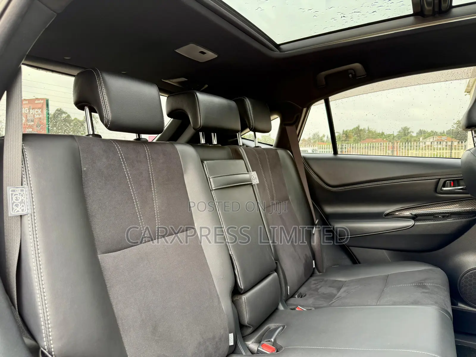 Toyota Harrier 2018 Black