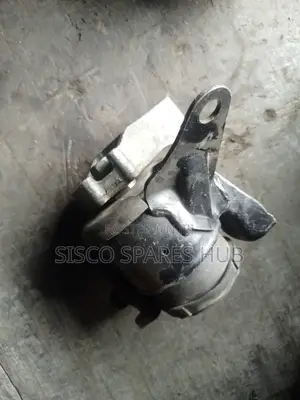 Engine Mount Noah/Voxy