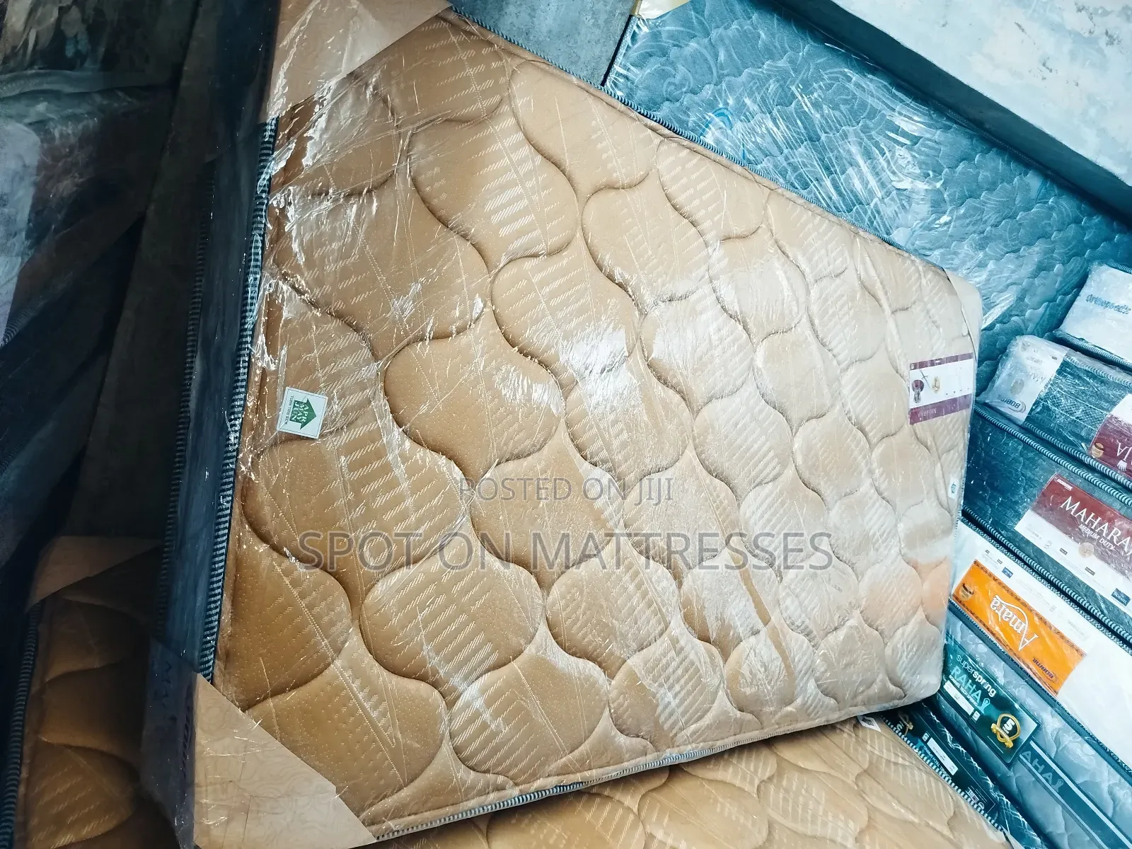 Double Bed 4by6 8inch Md Bobmil Maharaja Mattresses.
