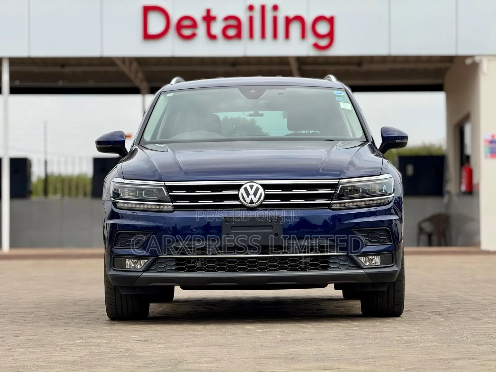 Volkswagen Tiguan 2018 Blue