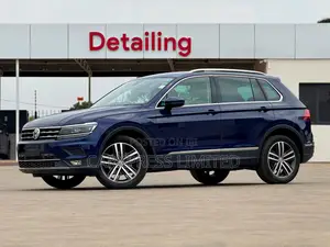 Volkswagen Tiguan 2018 Blue