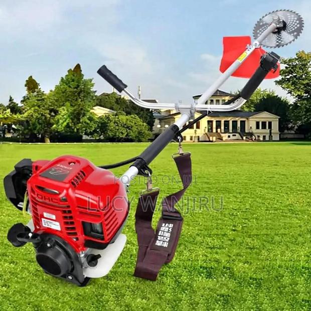 Brush Cutter Machine/ Grass Cutter Machine