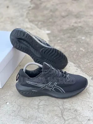 Ascic Sneakers