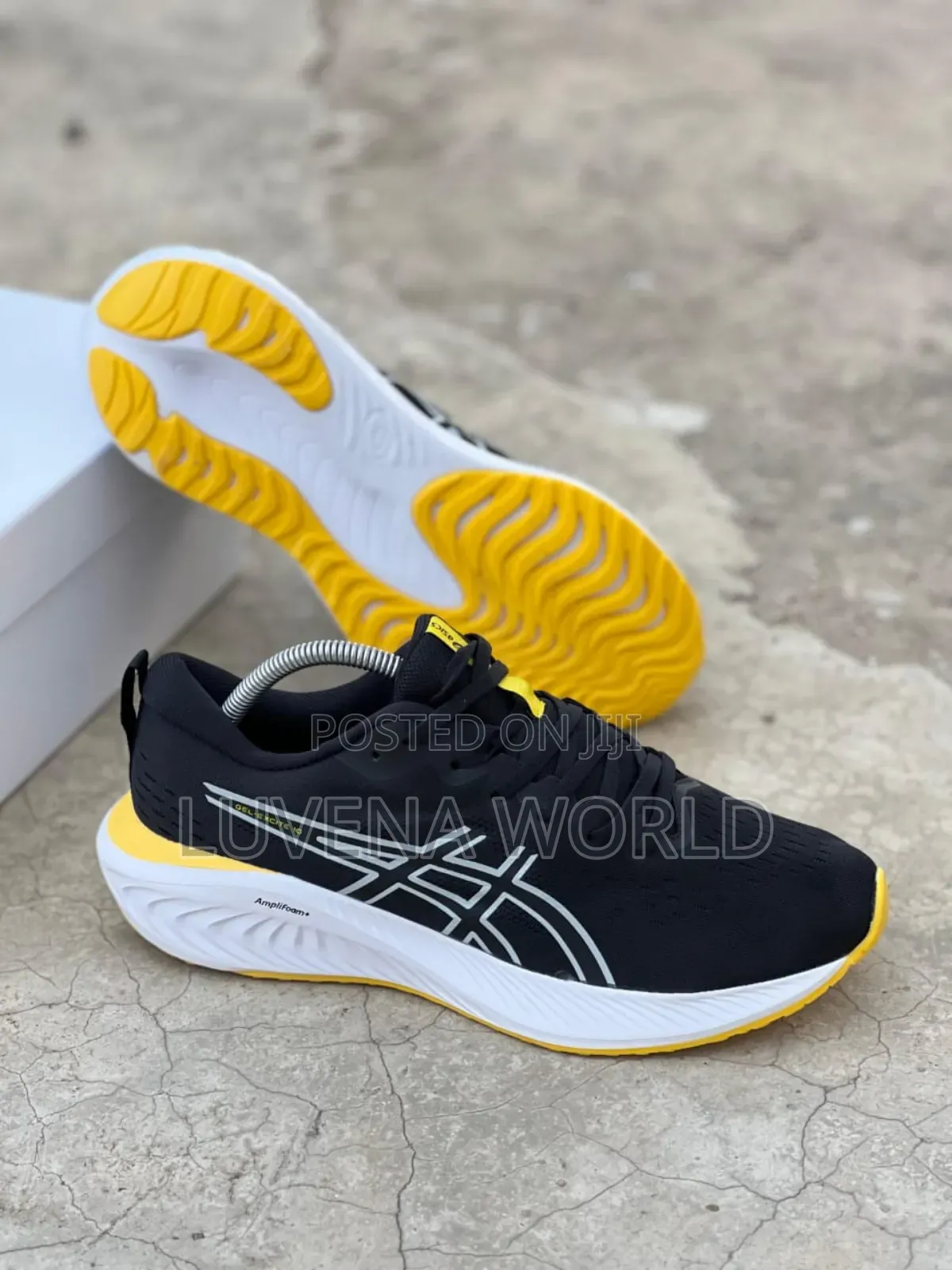 Ascic Sneakers