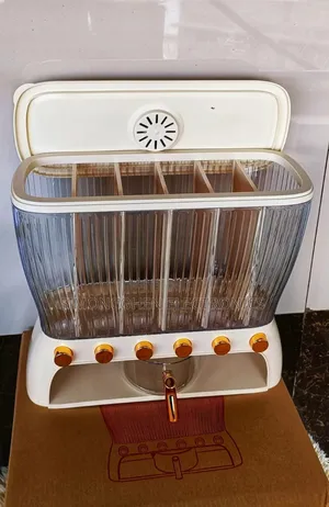 6 Compartments Cereal Dispenser