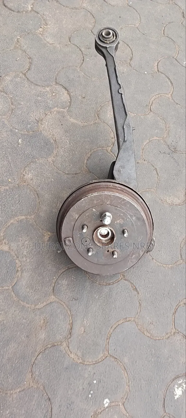 Rear Wheel Hubs