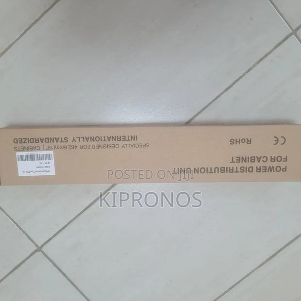 Extension Power Distribution Units 8way, Metallic Casing - thumbnail 5