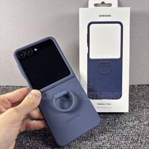 Samsung Galaxy Z Flip 6 Official Silicone Cover/Case - thumbnail 2