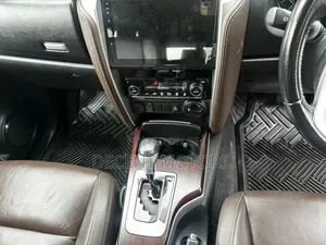 Toyota Fortuner 2.8 D AWD 2019 Gray