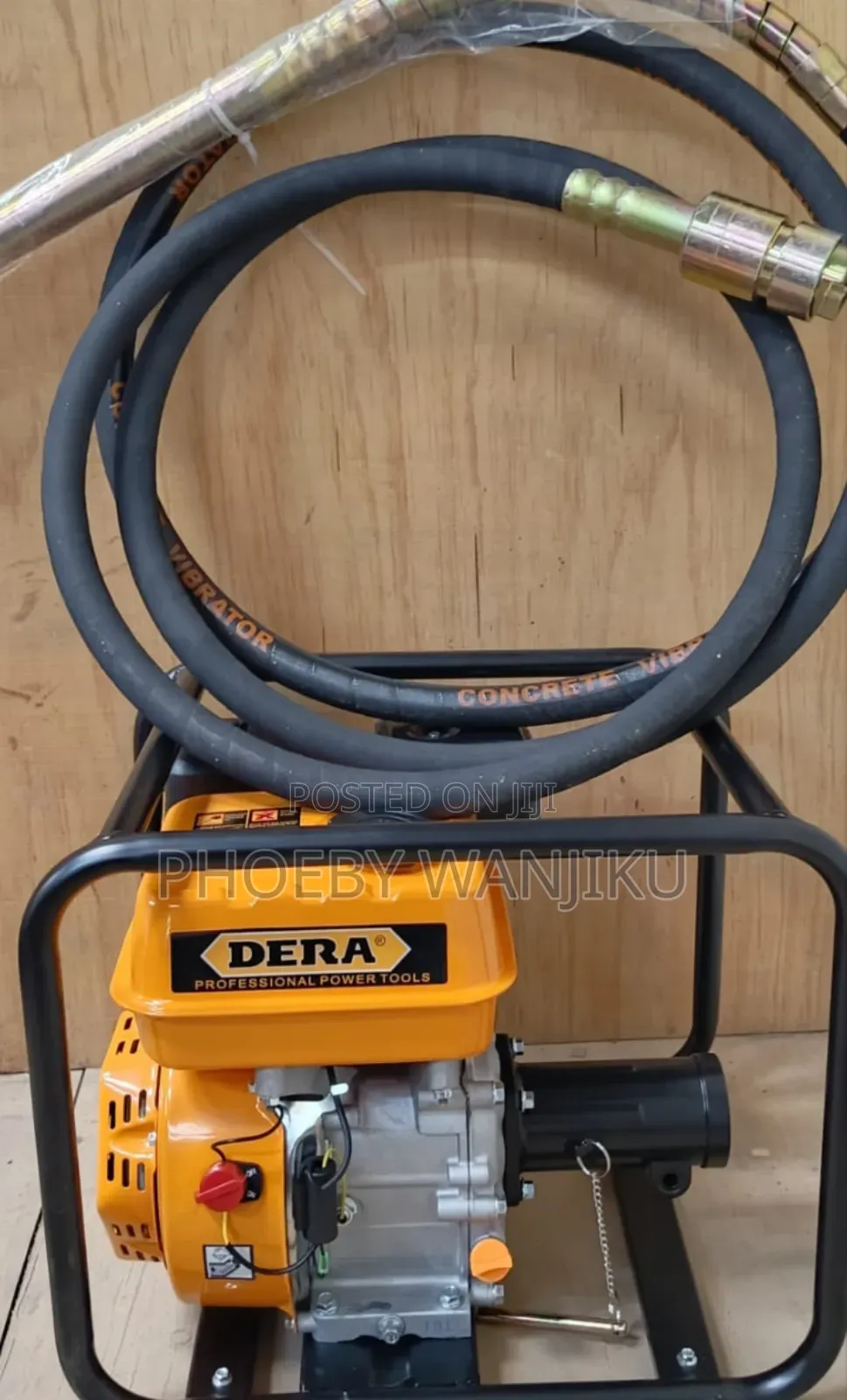 Dera Gasoline Powered Vibrator