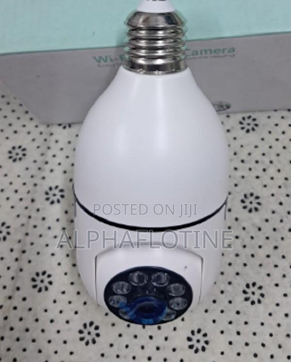 Icsee Single Lens Bulb Camera - main view