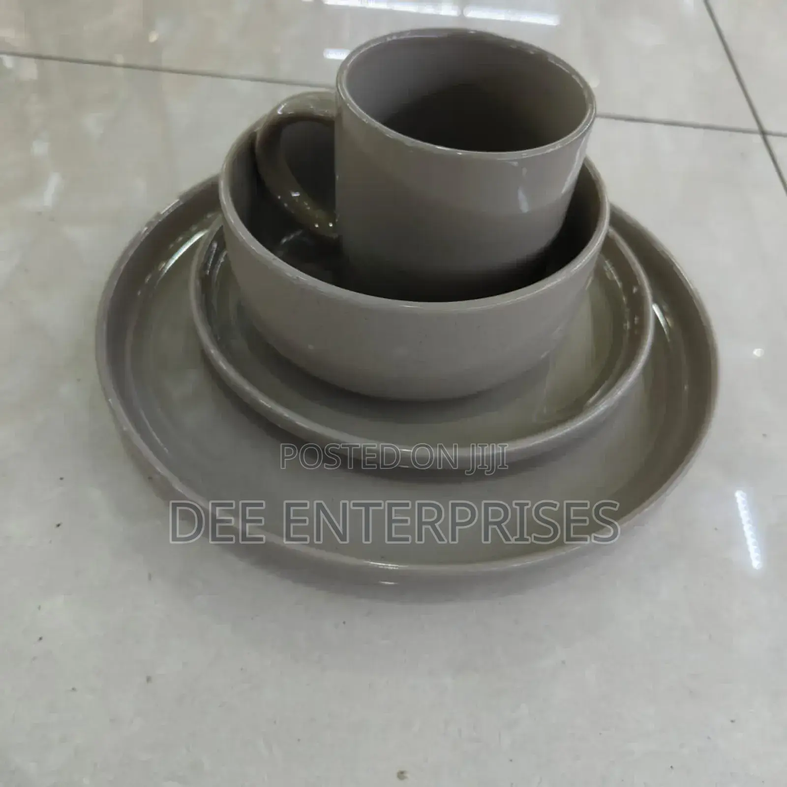 24 PCS Ceramic Dinner Set