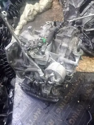 Gear Box Nissan Hr15