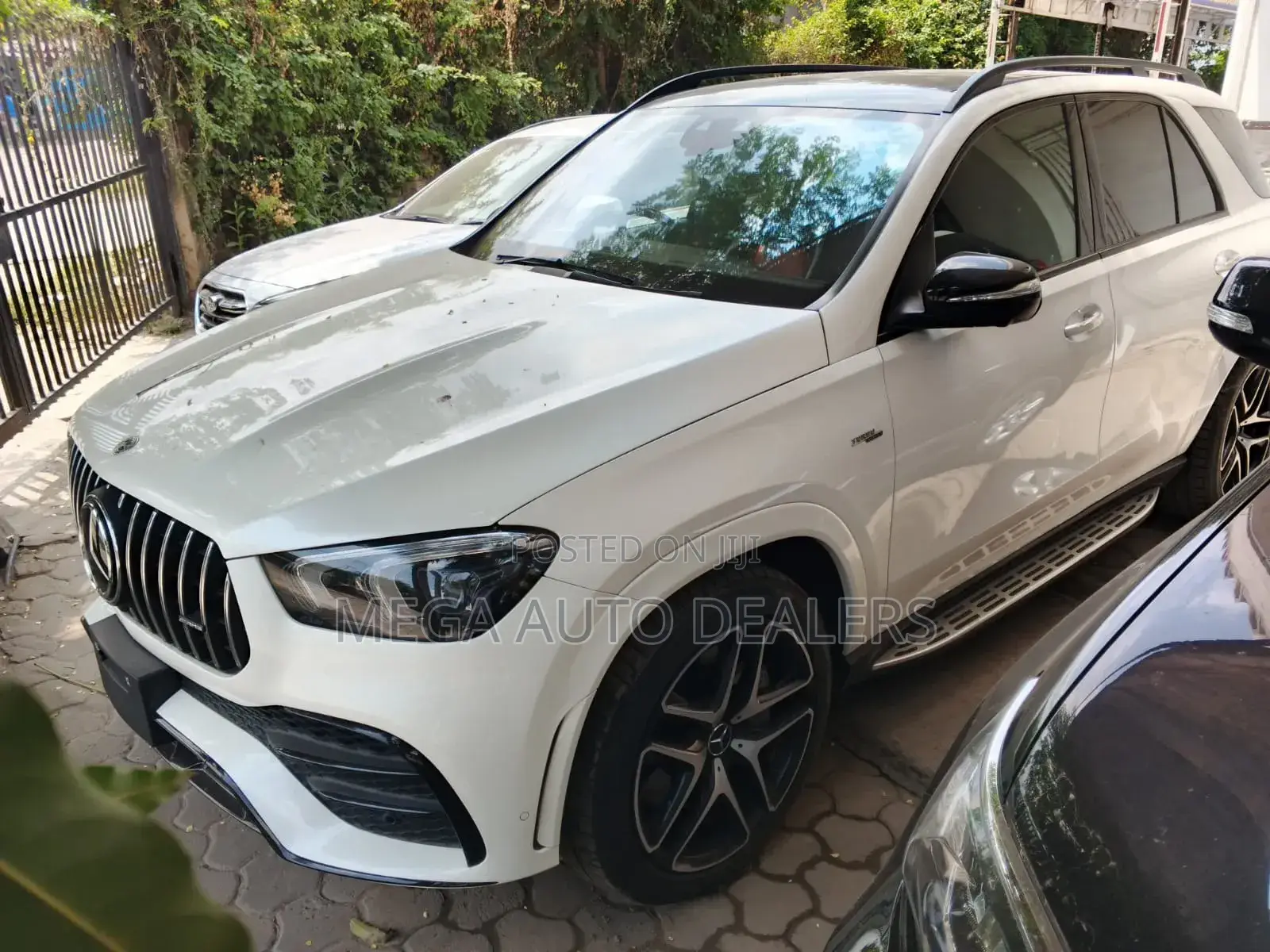 Mercedes-Benz GLE-Class 2021 White