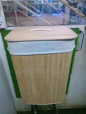 Large Capacity Bamboo Laundry Basket With Flip Lid