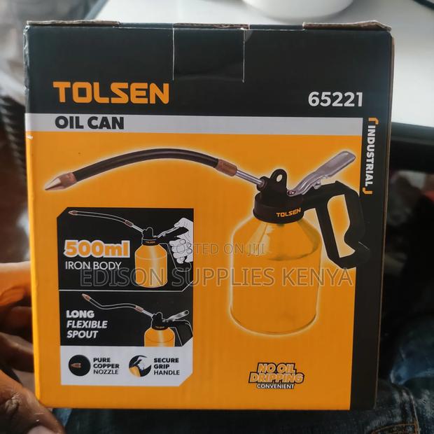 Tolsen Oil Can With Spout Lubricant Dispenser Oil Bottle