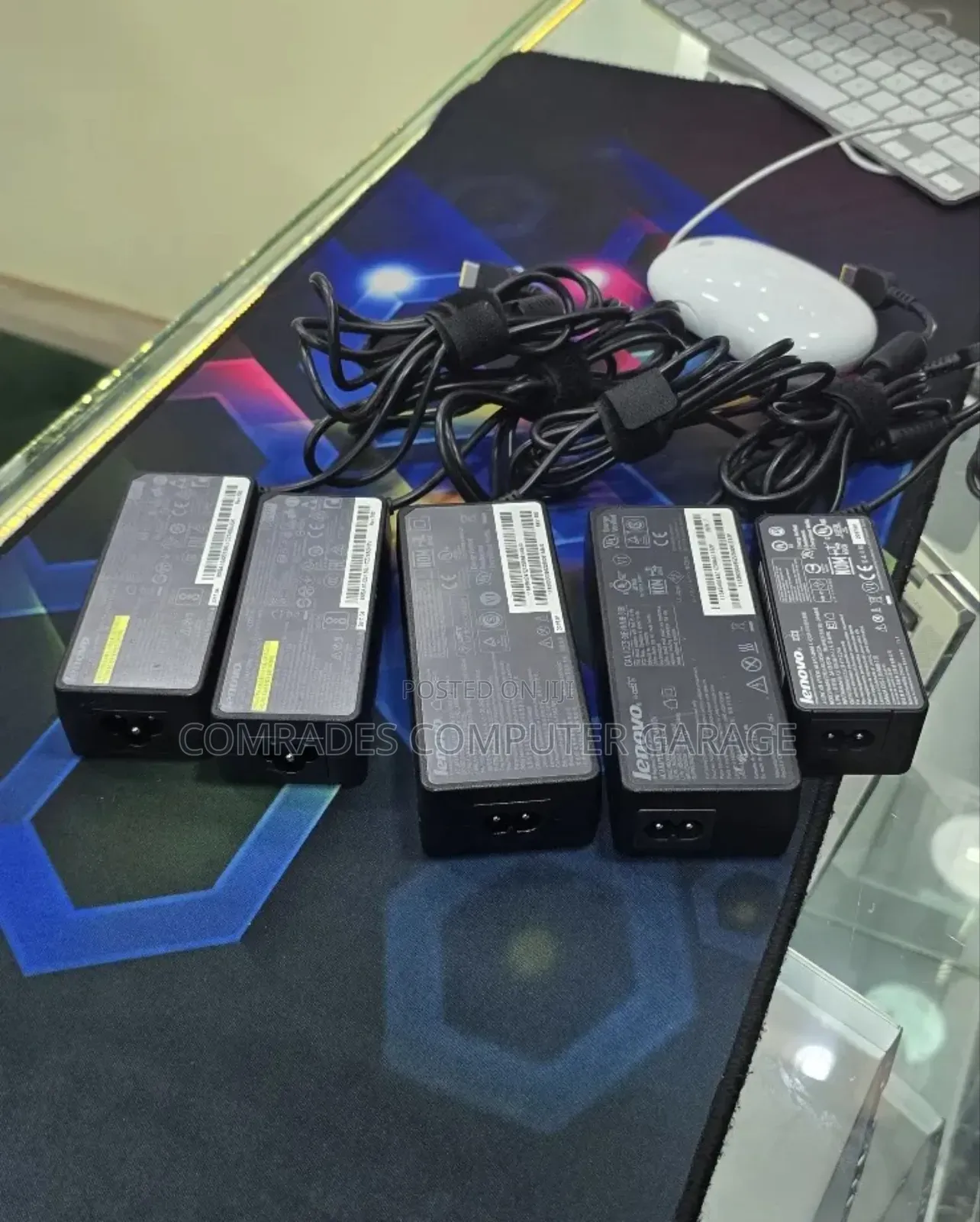 Chager Lenovo Usb Adapter.