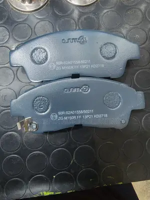 Toyota Rav4, Premio/Corona,Carina and Caldina Front Brake Pads Kd2718