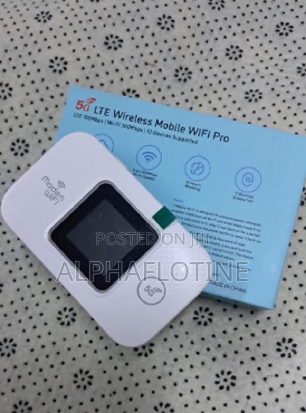 5g Wireless Mobile Wifi Pro Device - main view