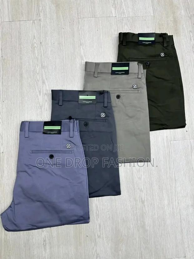 Men Quality Khaki Trousers Size 30-40 - main view