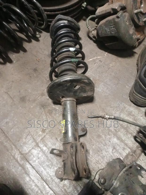 Rear Shock Corolla 100,110 4wd