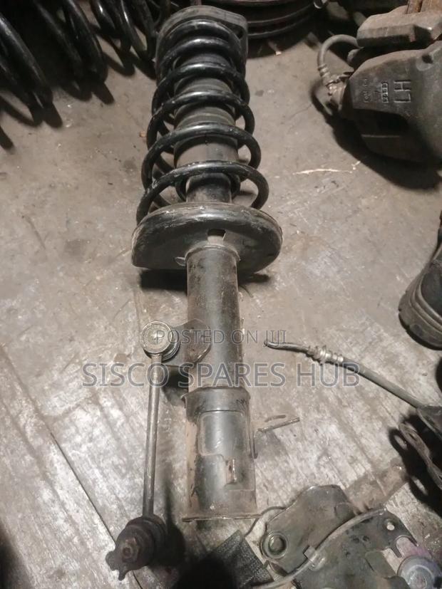 Rear Shock Corolla 100,110 4wd - thumbnail 2
