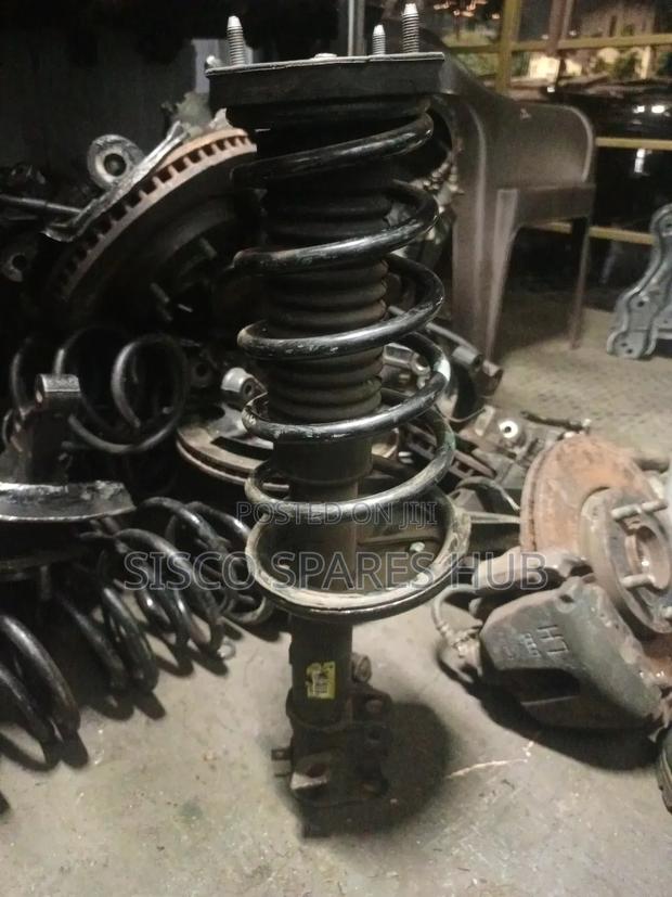Rear Shock Corolla 100,110 4wd - thumbnail 3