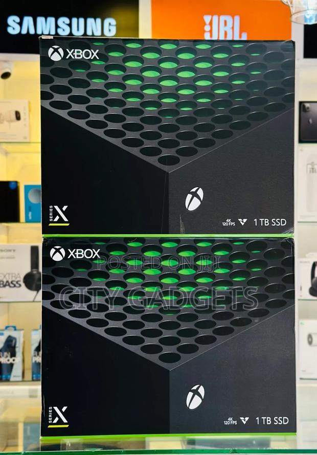 Microsoft Xbox Series X Disc Version Gaming Console - main view
