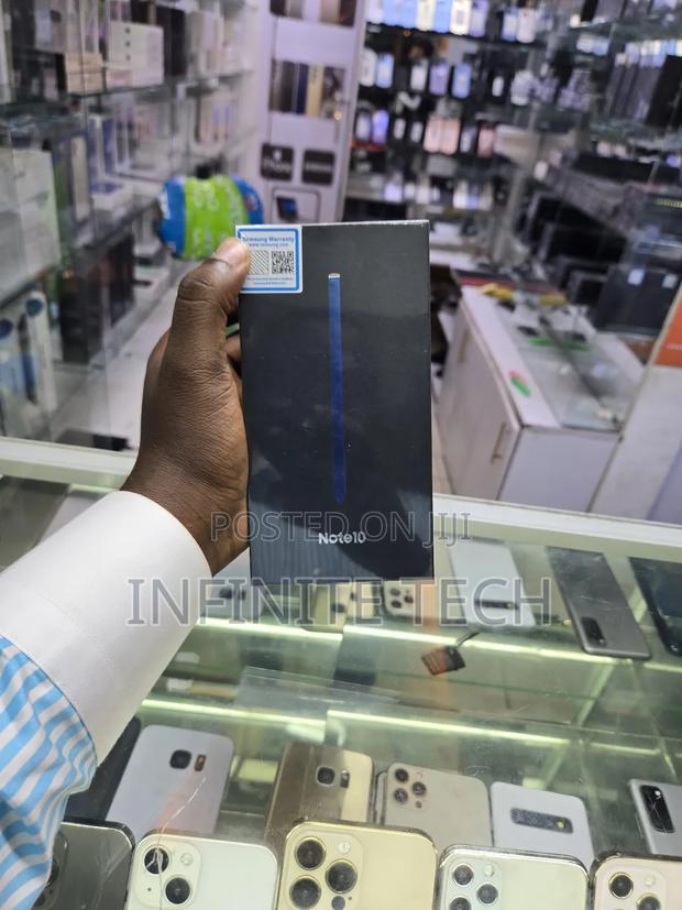 New Samsung Galaxy Note 10 5G 256 GB Black - main view