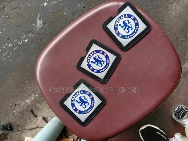 Chelsea Logo Insurance Windscreen Mount - main view