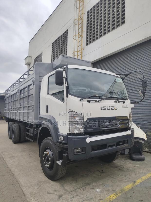 New Isuzu FVZ Blue Power - thumbnail 9