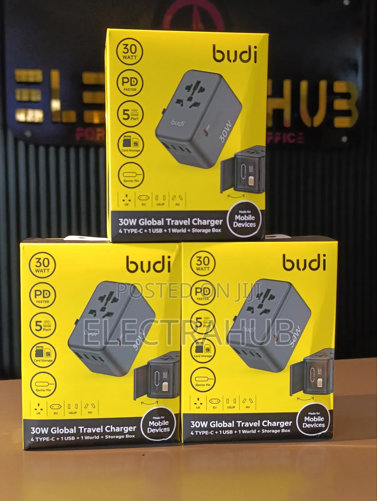 Budi 30w Global Travel Charger With 4 Type C Usb
