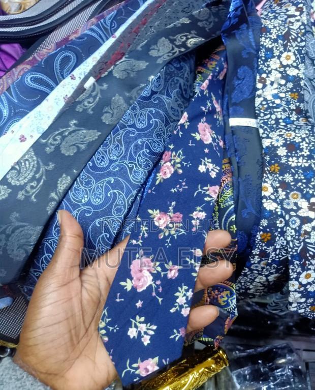 Grey Floral Single Ties - thumbnail 3