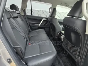 Toyota Land Cruiser Prado 2018 Brown