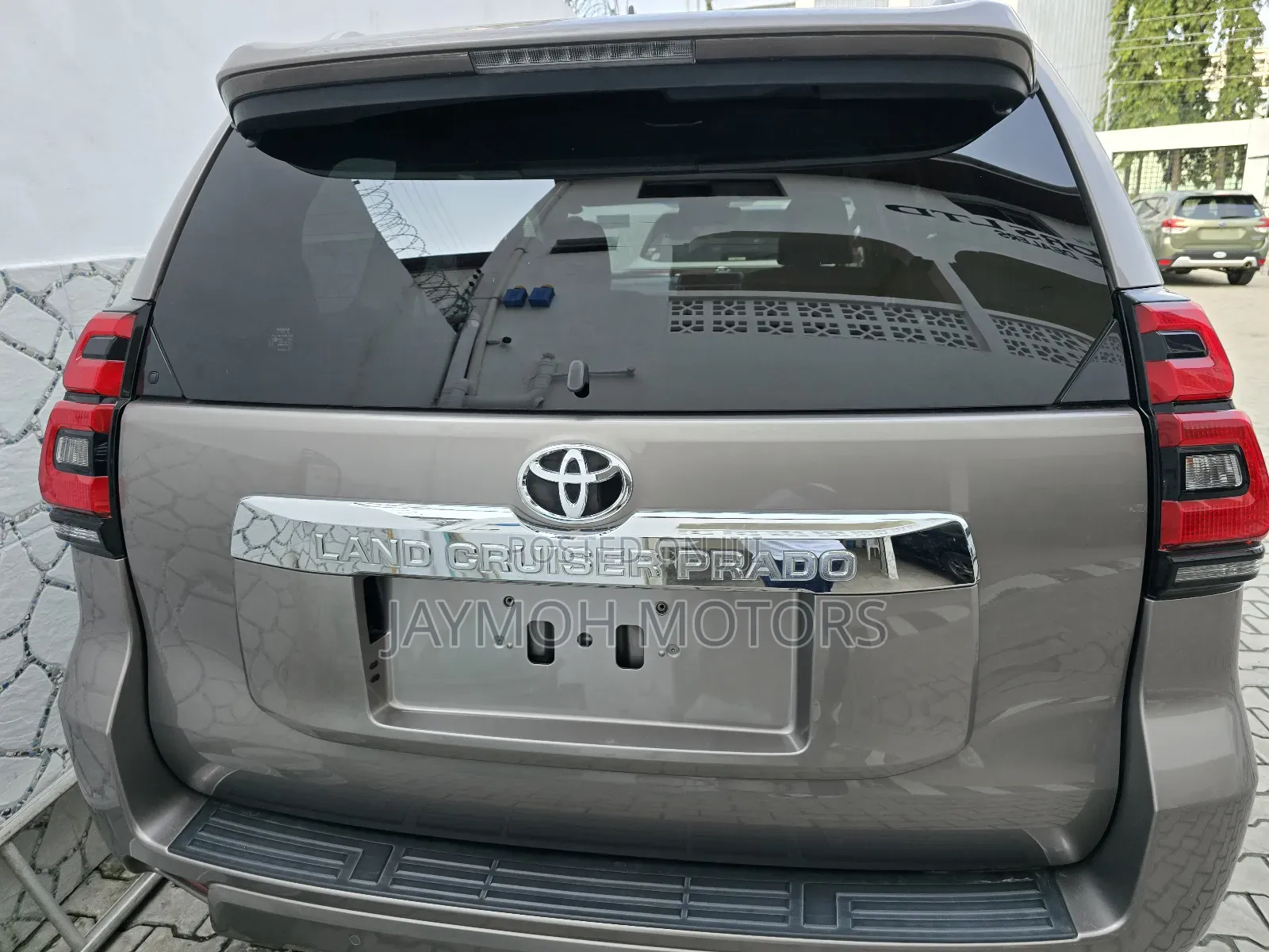 Toyota Land Cruiser Prado 2018 Brown