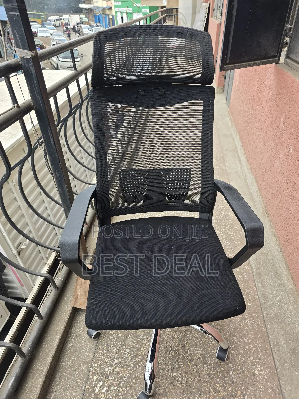 Headrest Chair