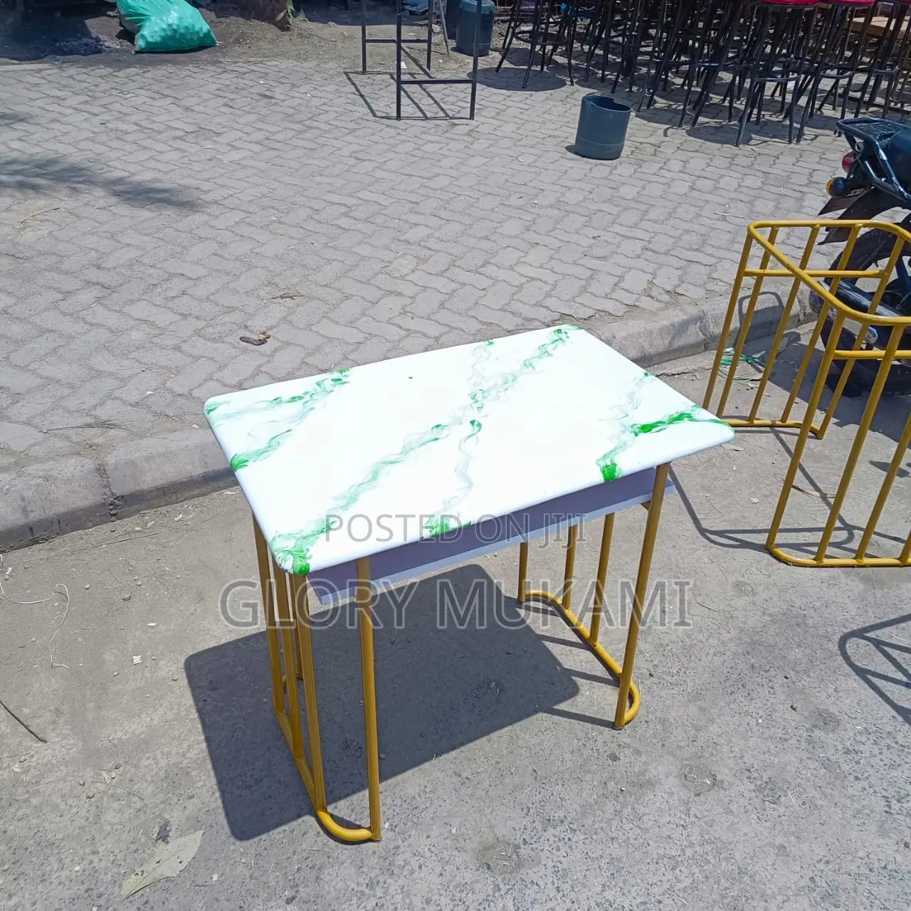 Marble Green Manicure Table
