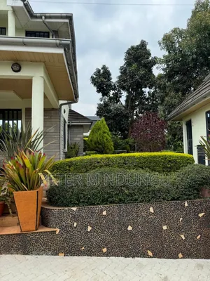 5bdrm Maisonette in Muthaiga North for sale