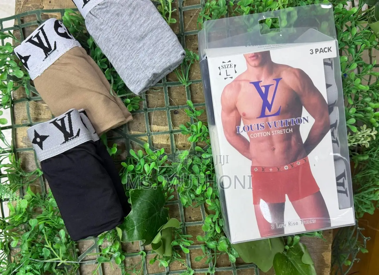 A Set of 3 Pieces Boxers Size M-2xl