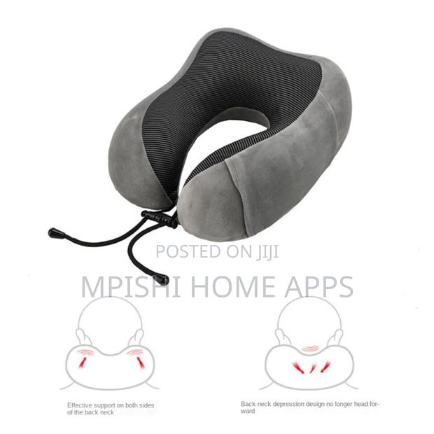 U-Shaped Travel Pillow - thumbnail 6