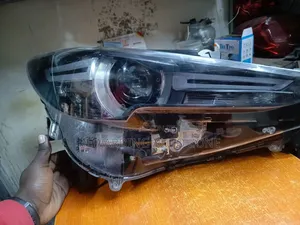 Mazda Cx-5 New Model 2019 Headlight Zenon.