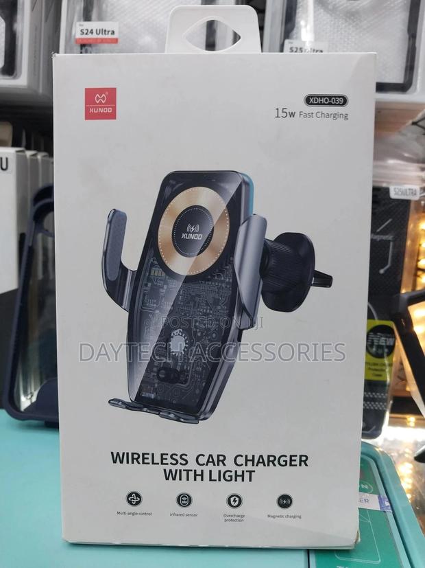 Xundd Magnetic Wireless Car Charger With Light (Black)