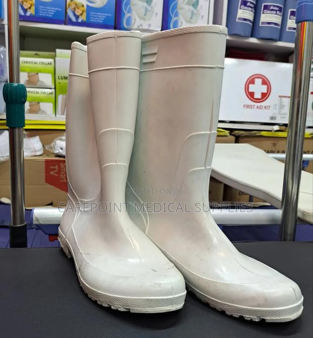 Theater Boots - main view