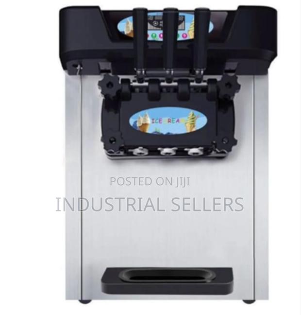 Brilliant Ice Cream Maker Machine - main view