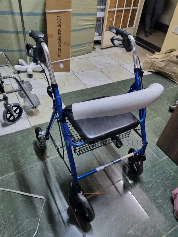 Rollator Walking Frame With Storage Basket