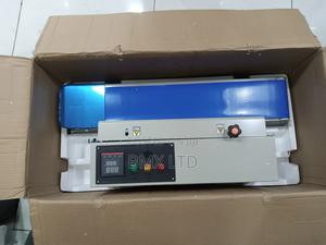 Heavy Duty Band Sealing Machine for Factory Packaging - thumbnail 2