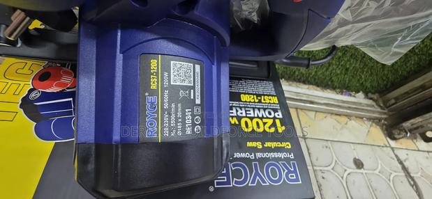 Royce Circular Saw 1200watts - thumbnail 3